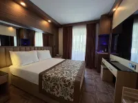 Fame Hotel