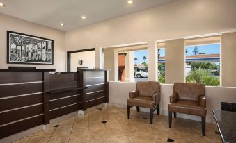 Super 8 by Wyndham Salinas