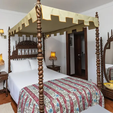 Casa de S. Thiago do Castelo