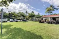 Direct Oceanfront Condo on Private Beach Resort *Central AC * Hotels in Kahaluu Bay