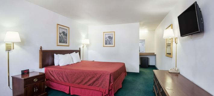 Days Inn by Wyndham Gallup Hotels in Gallup