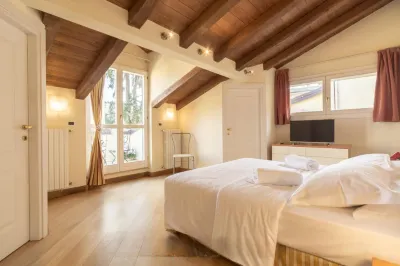 Santo Stefano Apartments - BolognaRooms