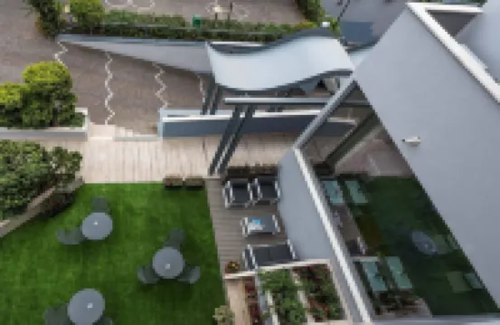 โรงแรมมายูรี