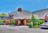 Hawthorn Suites by Wyndham Erie Hotel a Summit Township