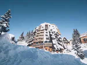 Hôtel des Dromonts by Sowell Collection