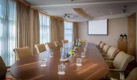 Maldron Hotel & Leisure Centre Limerick Hotel di Limerick