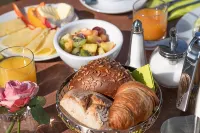 Hotel Viva Sky - Desayuno
