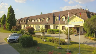Hétkúti Wellness Hotel Hotels in 
