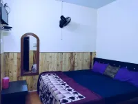 S Maria Guest House Hotels in Colva