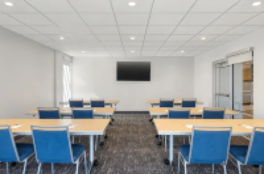 TownePlace Suites Geneva at SPIRE Academy