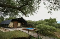 Leopard Trails Wilpattu - Luxury