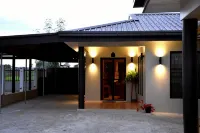 Westfield Homestay Fiji - 3 estrellas