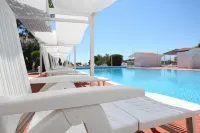 International Resort - pet friendly