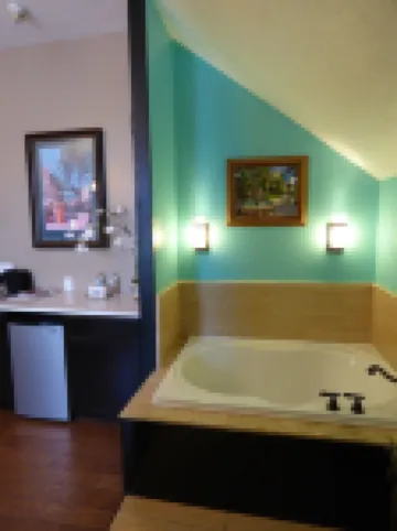 Old City House Inn and Restaurant