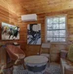 Ouachita Crystal Cabin in the Woods