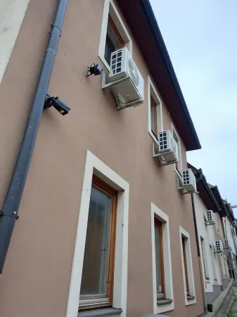 Vegvari Hotel Eger Отели в г. Эгерский яраш