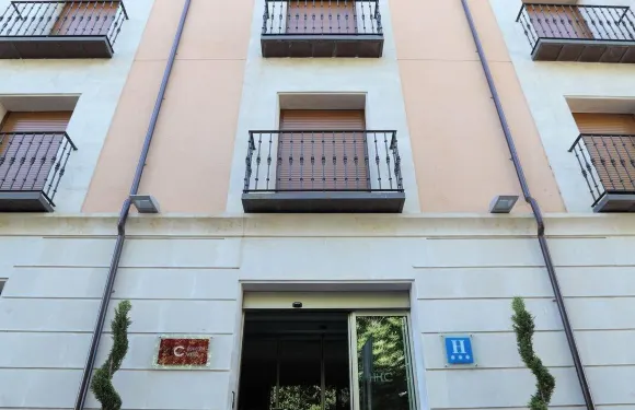 哈西斯貴恩扎酒店