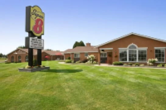 Super 8 by Wyndham Port Elgin