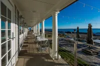 The Shore House Hotels in Юг Кингстаун
