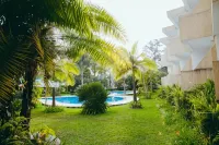 Gorillas Lake Kivu Hotel - Pools