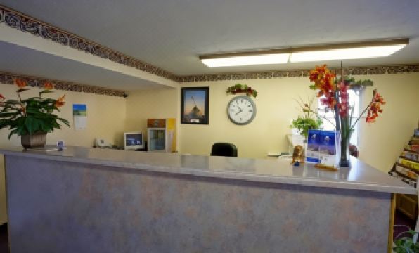 Americas Best Value Inn Litchfield
