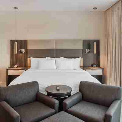 Les Suites Victoria, Ascend Hotel Collection Rooms