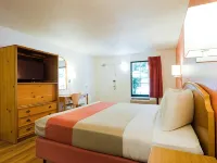 Motel 6 Frederick, MD - Fort Detrick Hotels in Frederick County