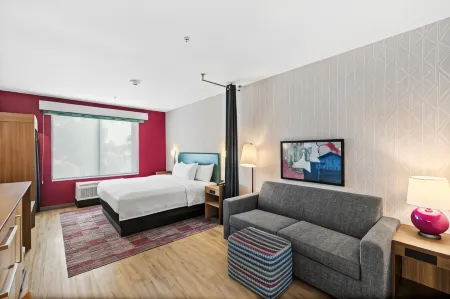 Home2 Suites by Hilton Riverside Downtown
