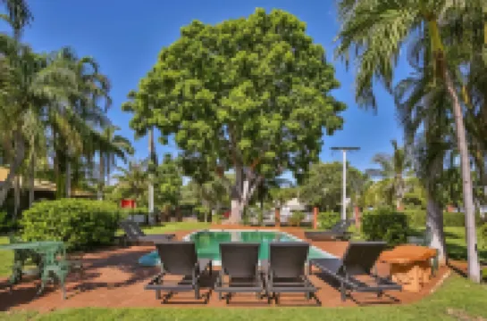 Bayside Holiday Apartments Hotels in Broome