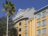 Galleria Palms Orlando - Free Theme Park Shuttles  호텔