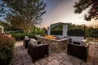 Courtyard Charlotte Ballantyne