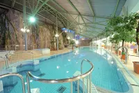 Holiday Club Tampereen Kehräämö Apartments - piscina