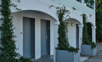 Artemia Aigues-Mortes - Hotel Avec Piscine