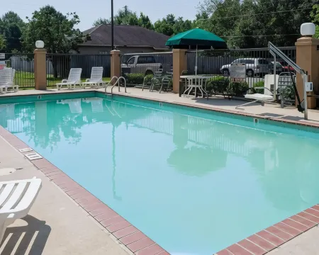 Quality Inn Отели в г. Меджи