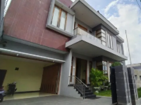 Alloro Boutique Hotel Pacitan Hotels in Pacitan Regency