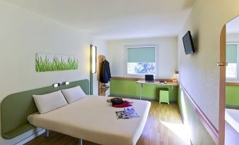Ibis Budget Madrid Alcalá de Henares la Dehesa