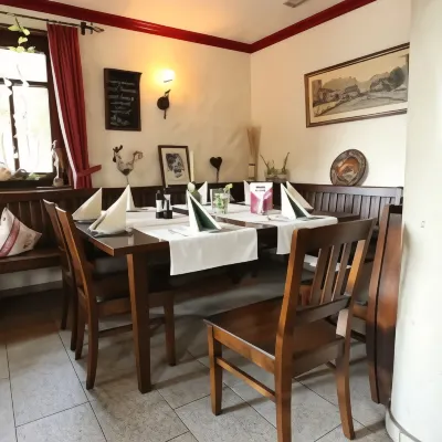 Landhotel Lindenhof Hotels in Grevenbroich