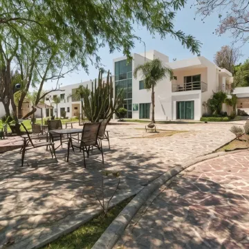 Capital O Hotel Vitale