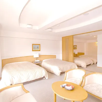 Izunagaoka Onsen Sun Valley Waraku - 4-Star