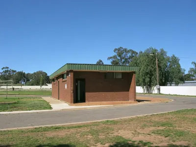 Temora Motel Các khách sạn gần Temora
