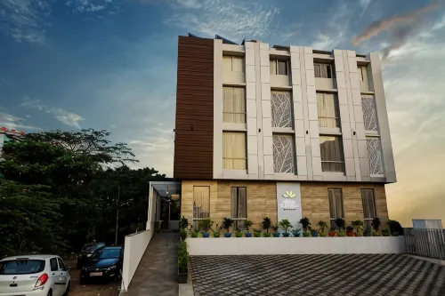 Hotel Tranquil Manipal