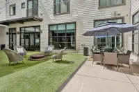 Sentral East Austin at 1630 E Sixth Hotel in zona Huston-Tillotson University