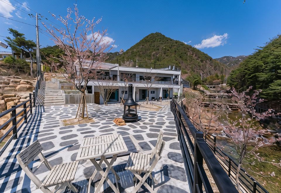 거창 풀빌라 내부 인테리어