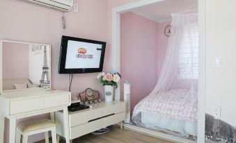 Taean (Anmyeondo) Polaris Pension