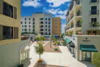 Lux the la Mer by the Sea Suite 4 Hotels in Jumeirah