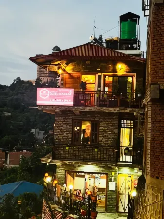 Bandipur Samira Homestay & Mountain View Restaurant