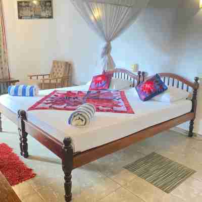 Hikkaduwa Sea Front Rooms