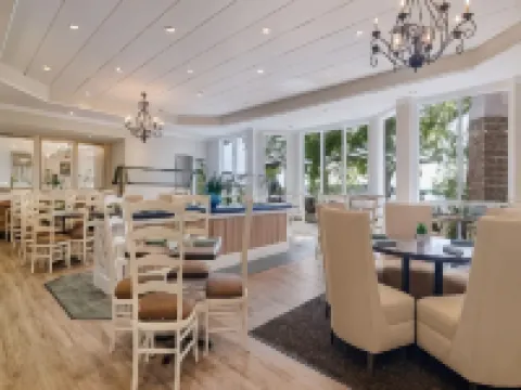 Cypress Bend Resort, a Wyndham Hotel Hotels in Many