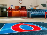 Studio 6 Suites Portland or Downtown Ohsu Hotels near Pendleton City Park