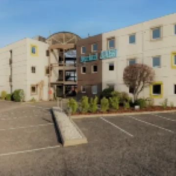 Kyriad Direct Clermont Ferrand Nord - Gerzat Hotels in Puy-de-Dome